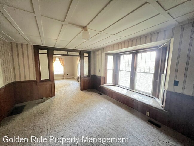 Building Photo - 2 br, 1 bath House - 221 N Howard St