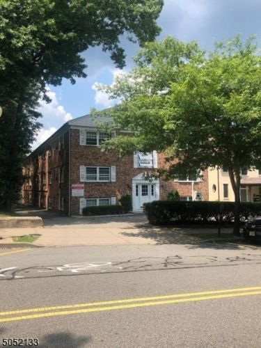 Primary Photo - 48-50 Elm St