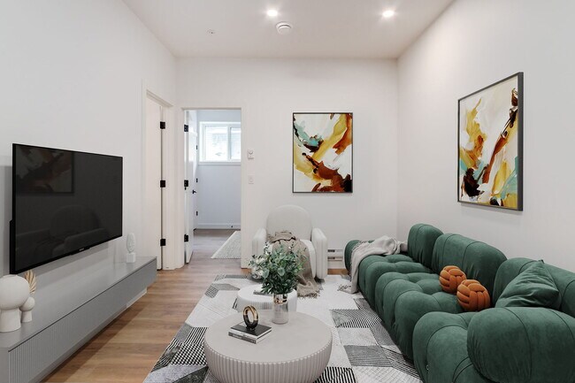 Building Photo - Move-In Special! Cozy Lower 1-Bedroom Suite in Richmond