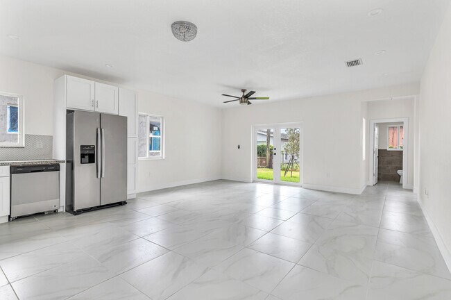 Foto del edificio - 2780 NW 15th St
