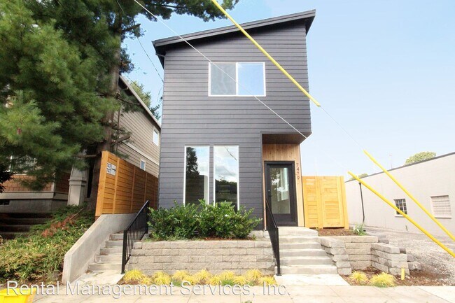 Building Photo - 2 br, 2.5 bath House - 7477 N Newell Ave