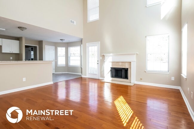 Foto del edificio - 11696 Spring Lake Way