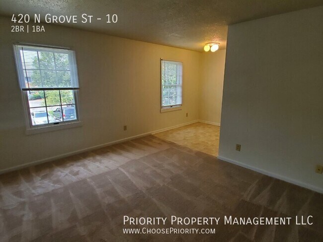 Photo - 420 N Grove St-10 Apartment