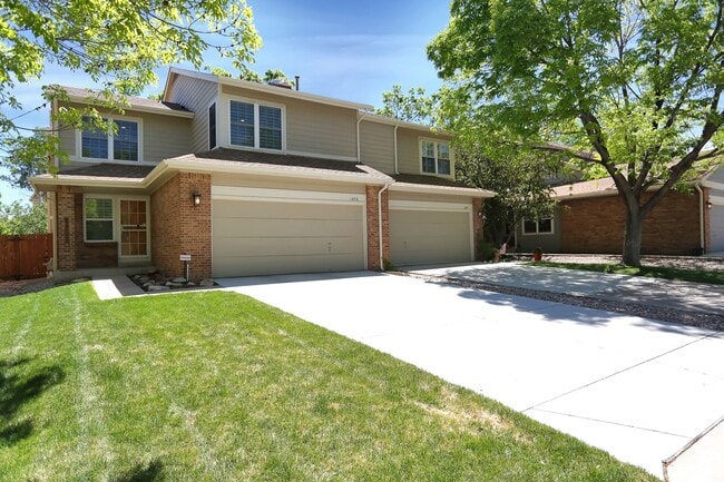 Building Photo - Beautiful Home in Southeast Denver