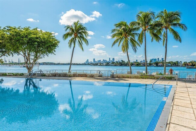 Foto del edificio - 3 Island Ave