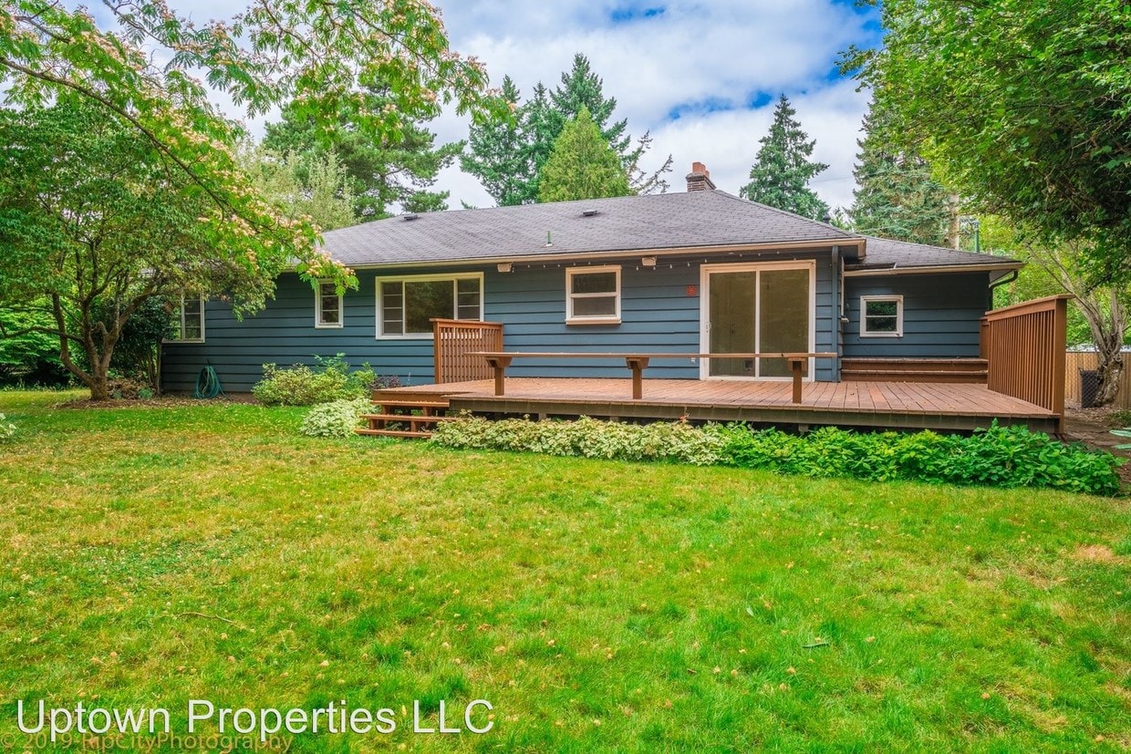 Primary Photo - 3 br, 2 bath House - 2610 SW Plum Ct