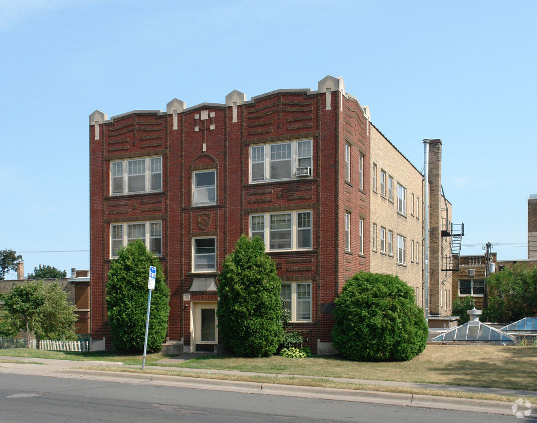 Primary Photo - Stratford
