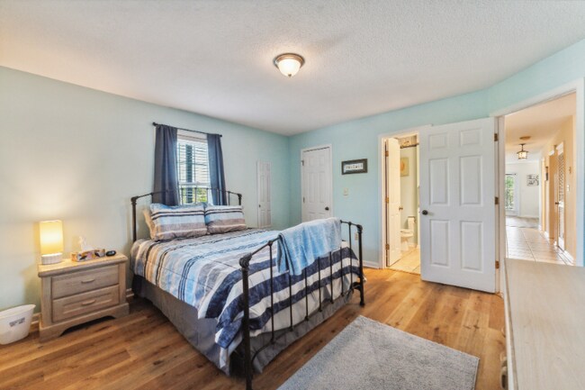 Foto del edificio - 407 23rd Ave N