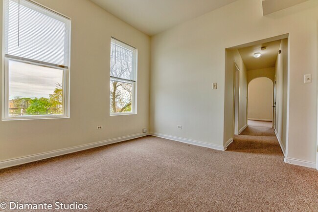 Foto del edificio - 2122 S Lawndale Ave