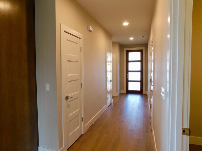 Building Photo - Nearly New 3 Bedroom Ranch Style Home!  Go...