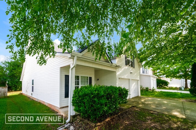 Foto del edificio - 5012 Serenity Point Ln