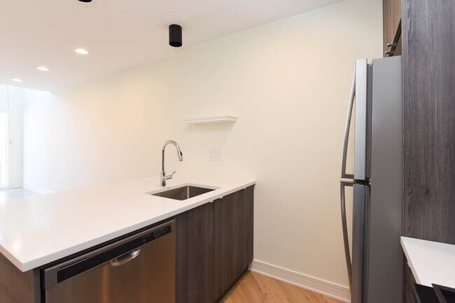 Foto del edificio - 853 W Grace St