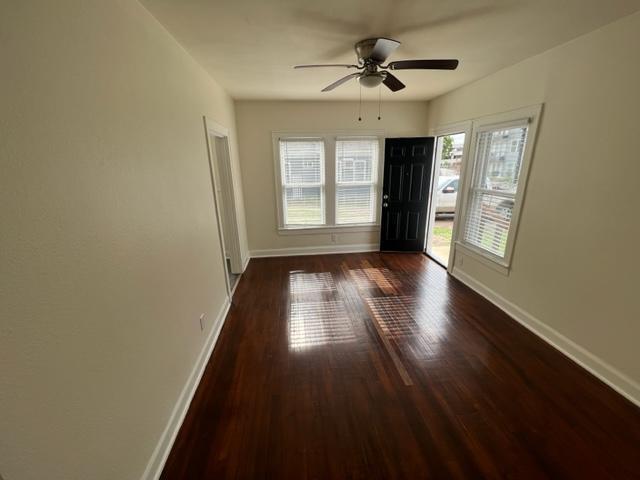 Foto del edificio - 4417 Lucksinger Ln