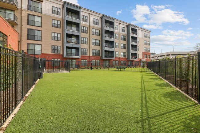 Foto del edificio - Eclipse Residences