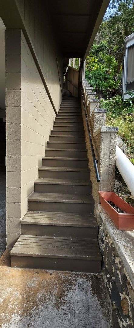 Building Photo - Large 3-Bedroom & 2-Bath Home