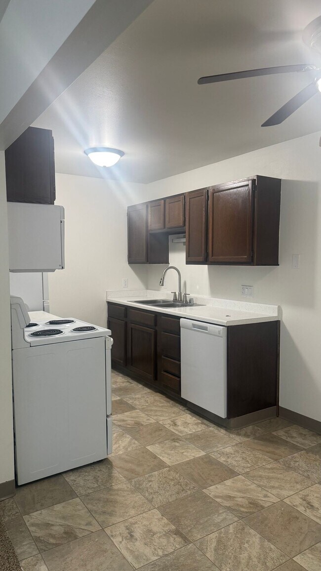 Building Photo - Upper 2-Bedroom | Brand New Updates & Heat Included!