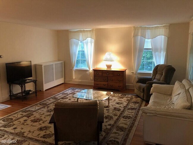 Building Photo - 2 br, 1 bath House - 61 Gibson St