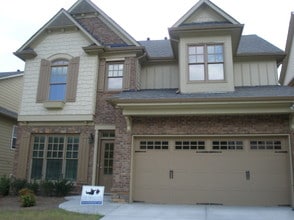 Building Photo - 2300 Harvest Ridge Cir NE