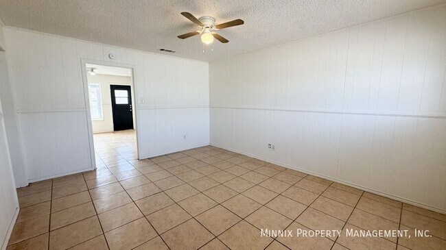 Foto del edificio - 5718 Brownfield Dr
