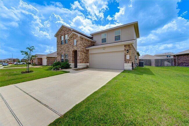 Foto del edificio - 21315 Sleepy Willow St