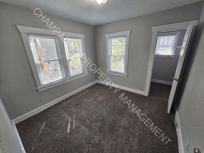 Building Photo - Updated Single Family Home