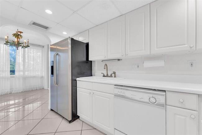 Foto del edificio - 1401 S Federal Hwy