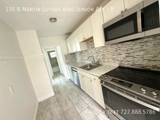 Building Photo - 135 N Martin Luther King Jr Ave