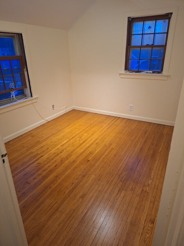 Foto principal - 71 Brook Rd