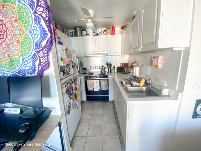 Foto del edificio - 3660 N Lake Shore Dr