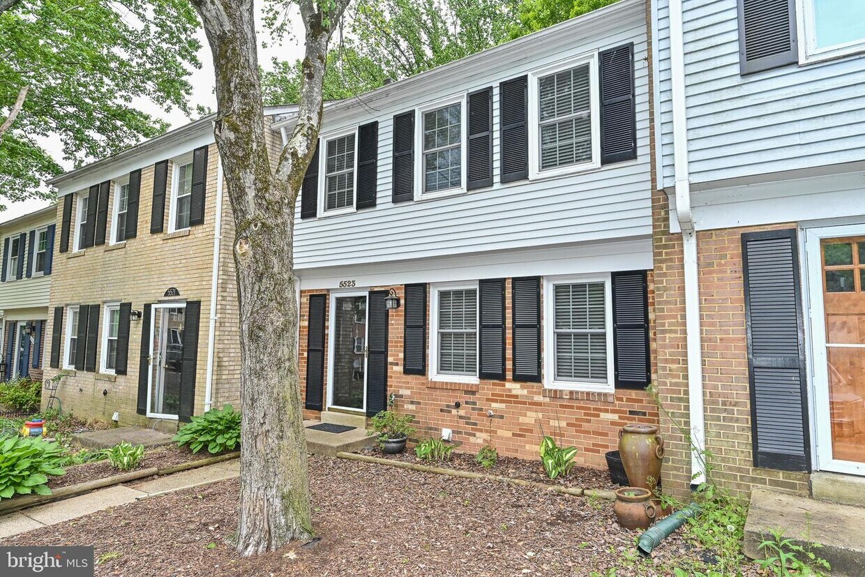 5523 Heston Ct, Springfield, VA 22151 Townhome Rentals in Springfield