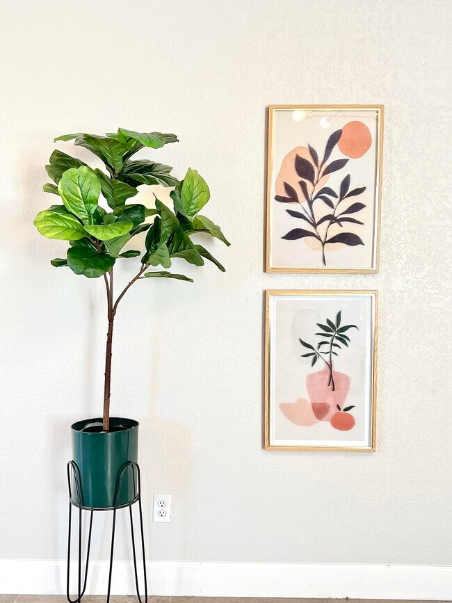 Foto del edificio - 7834 Caballo Canyon