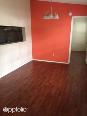 Building Photo - 1507 Northlake Dr