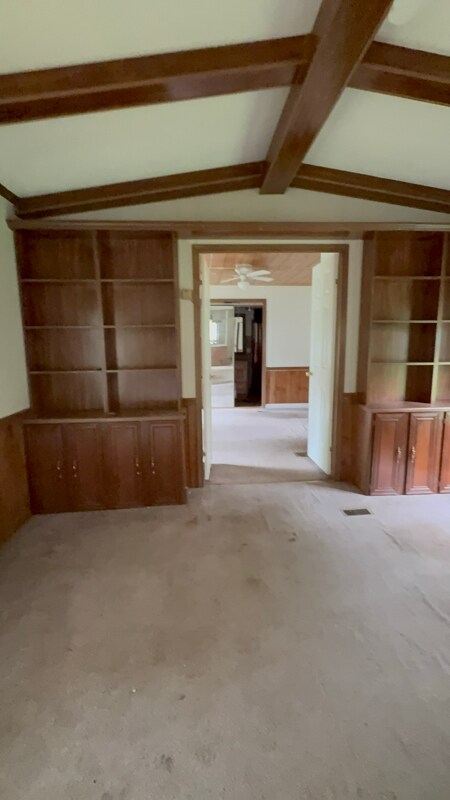 Foto del edificio - 170 Woodland Rd