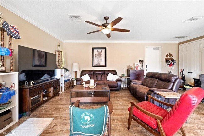 Building Photo - 1 br, 1 bath House - 2650 A Rd