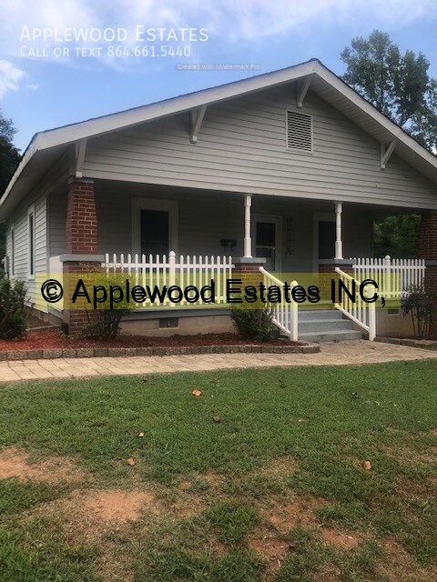 Primary Photo - 103 S Lee St