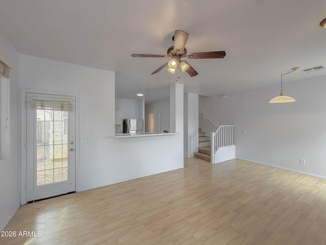 Building Photo - 5216 W Albeniz Pl