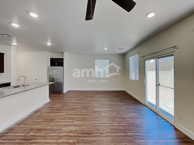 Foto del edificio - 79 Miners Reserve Ln