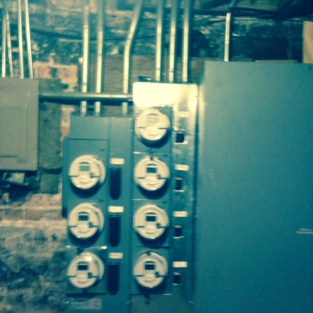 Building Photo - 1239 S Spaulding Ave