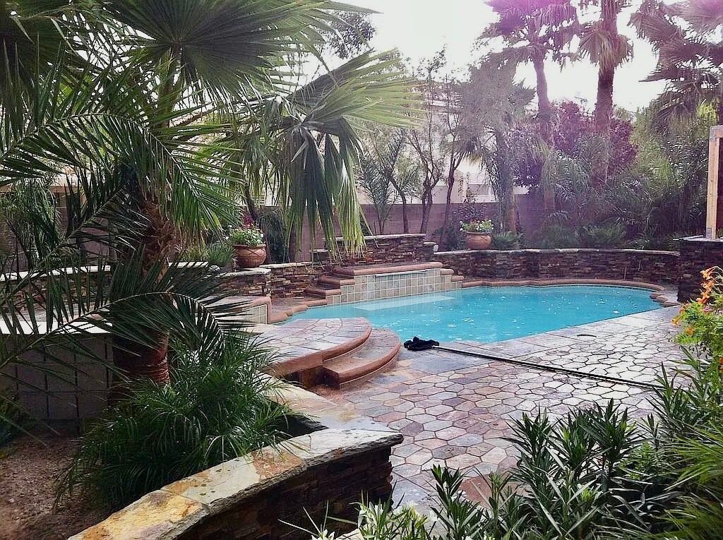Foto principal - 6657 Shadow Cove Ave