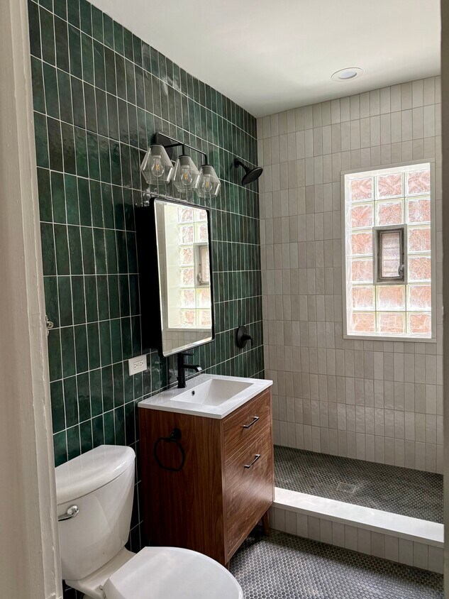 Bathroom - 206 N Marion St