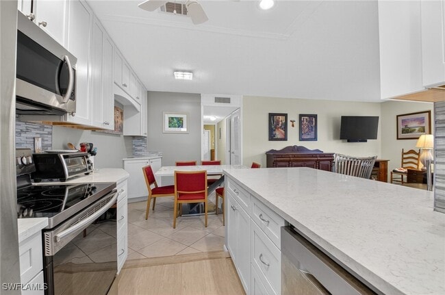 Foto del edificio - 572 High Point Dr