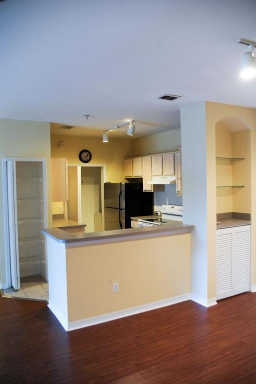 Building Photo - 2651 Maitland Crossing Way #205