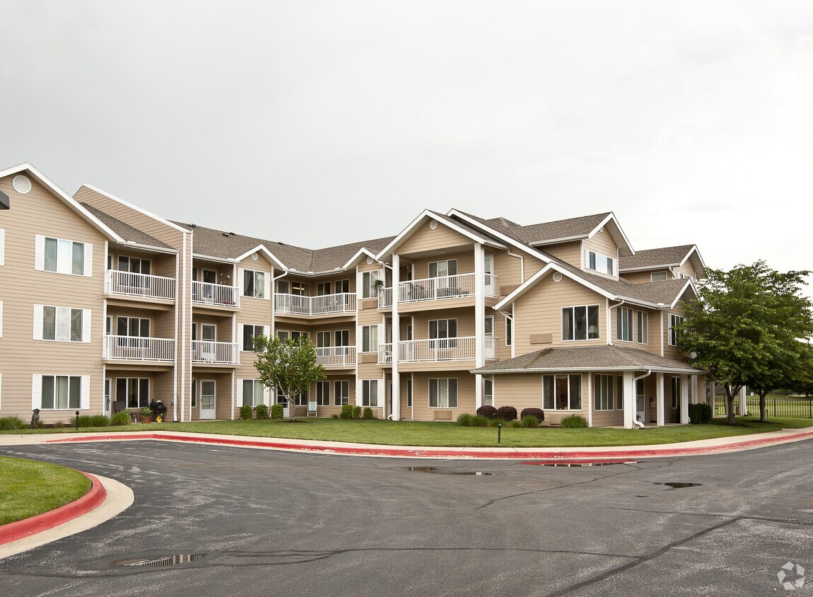 Apple Blossom Apartments Rogers, AR