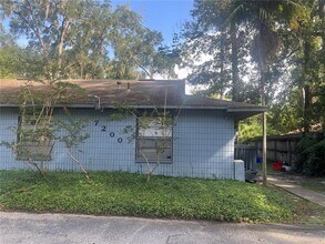Building Photo - 7200 SW 42nd Pl