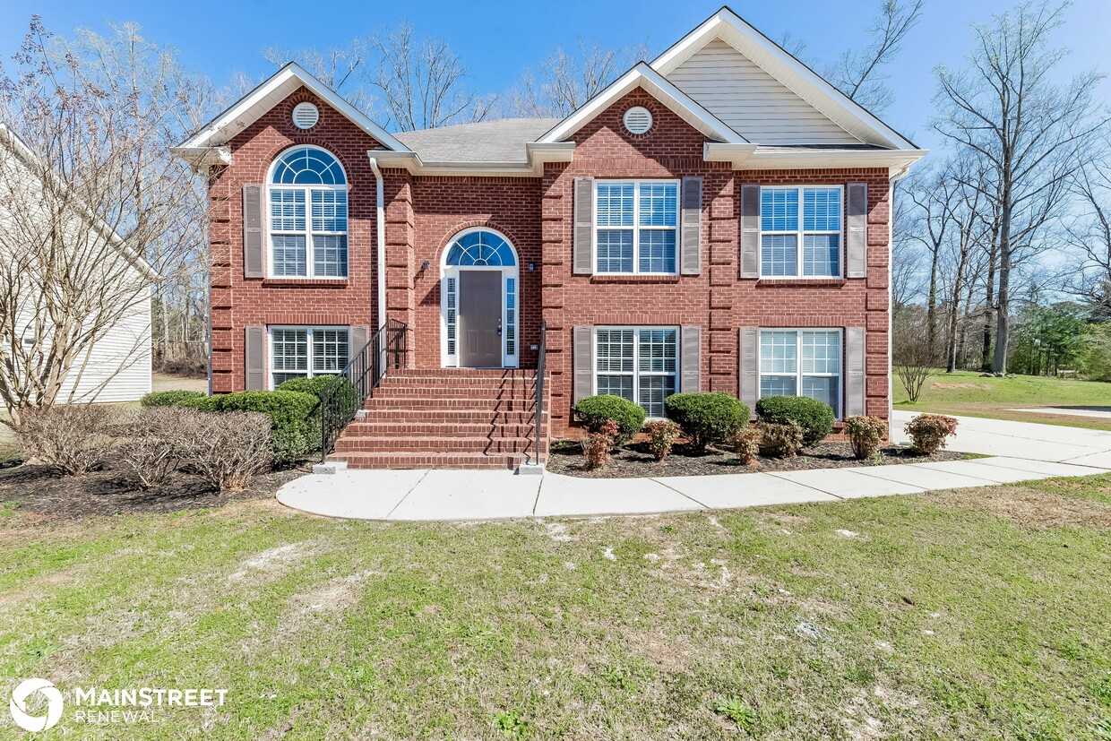 Foto principal - 9554 Carnes Crossing Cir