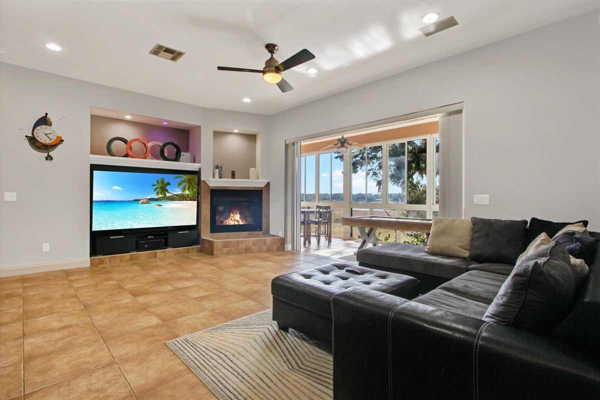 Foto principal - 1120 Linkside Ct