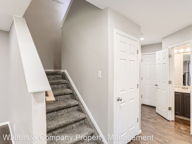 Building Photo - 3 br, 2.5 bath House - 4632 Cornish Way