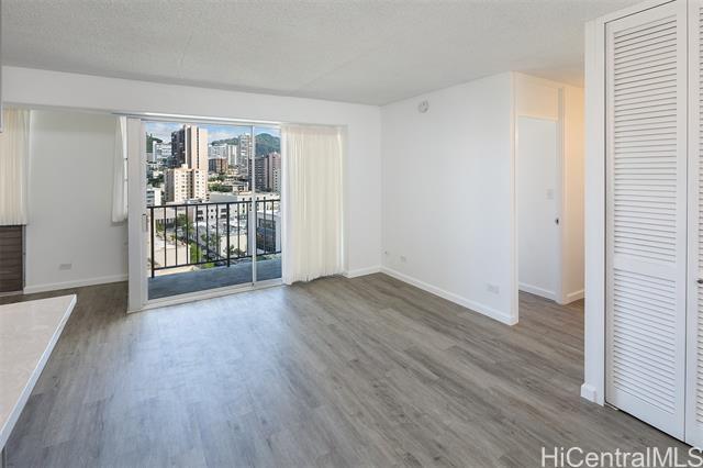 Building Photo - 818 S King St