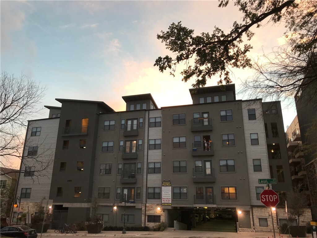 2502 Leon St Unit 317, Austin, TX 78705 Condo for Rent in Austin, TX