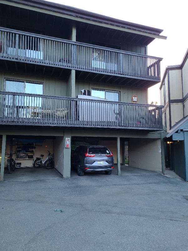 Building Photo - 132 Kahle Dr